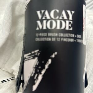 Vacay Mode 12 Pieces